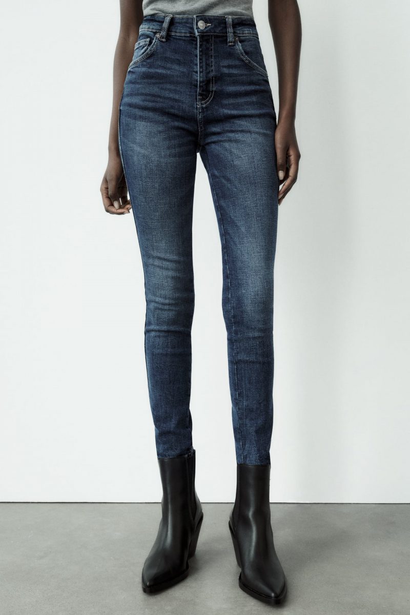 JEAN TRF MOULANT TAILLE MI-HAUTE